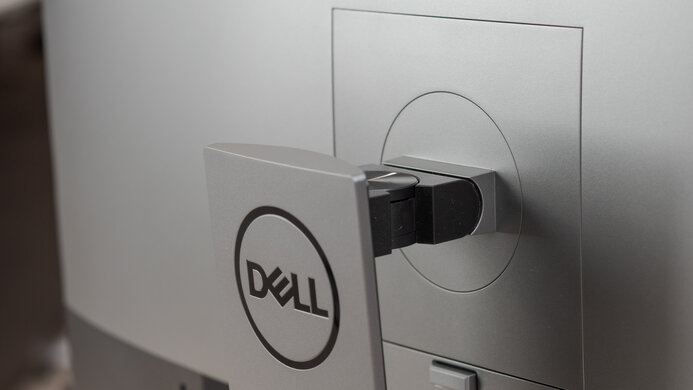 Dell UltraSharp U2721DE Ergonomics Picture