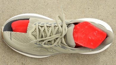 Saucony Triumph 24 Toe Clearance Photo