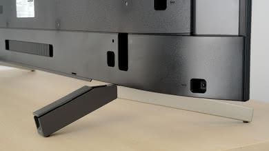 Sony X750F Build quality picture