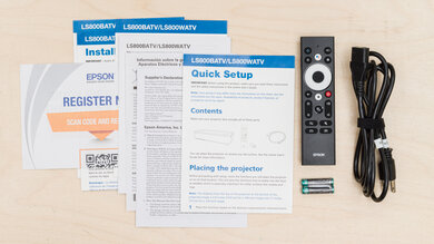 Epson EpiqVision Ultra LS800 In The Box Picture