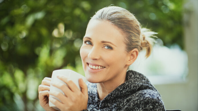 Lenovo Q27q-10 Average Room