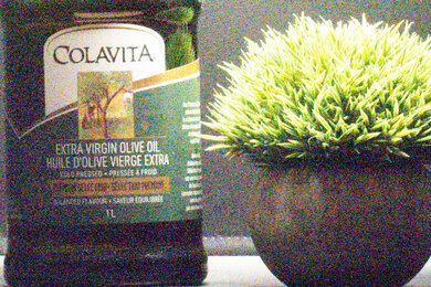 OM SYSTEM OM-1 Mark II Noise Scene Crop