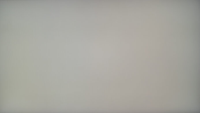 Dell U3225QE 50% Uniformity Picture