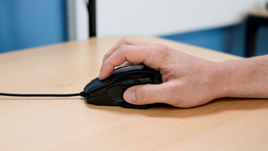 ROCCAT Kone AIMO Remastered Claw Grip Picture