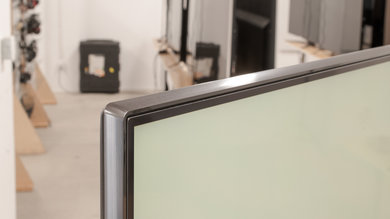 LG SM9970 8k Borders Picture