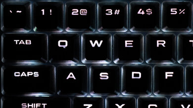 Corsair K95 RGB PLATINUM XT White Shot