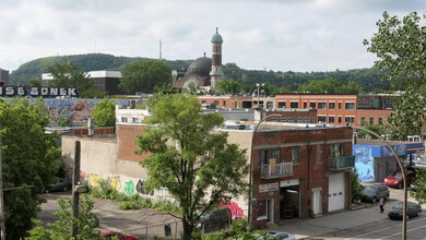 Panasonic LUMIX FZ1000 II Sample Gallery - Church