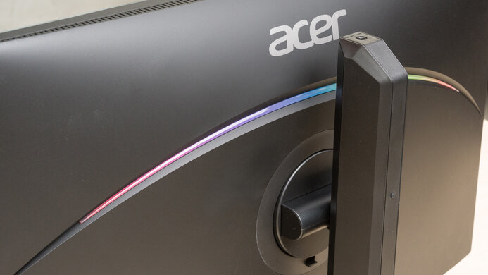 Acer Nitro XV275U P3biipx Build Quality Picture