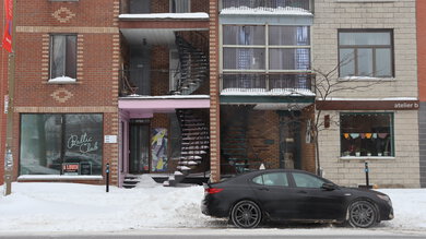 Canon EOS Rebel T8i/850D Sample Gallery - Studio