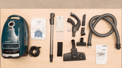 Miele Complete C3 Alize In The Box Picture