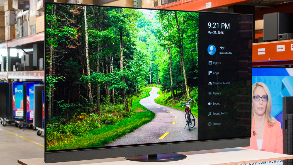 Panasonic Z95B OLED Review (TV-55Z95BP, TV-65Z95BP, TV
