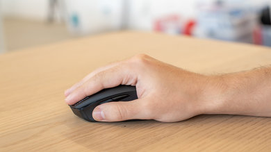 Corsair HARPOON RGB Wireless Palm Grip Picture