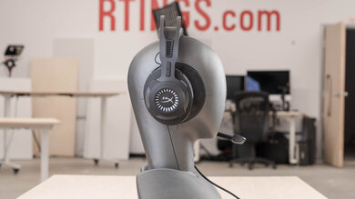 HyperX Cloud Revolver + 7.1 Side Picture