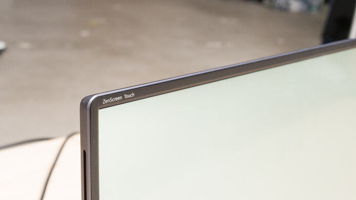 ASUS ZenScreen Touch MB16AMT Borders Picture