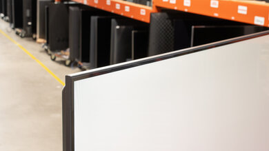 Hisense U65QF Borders Picture