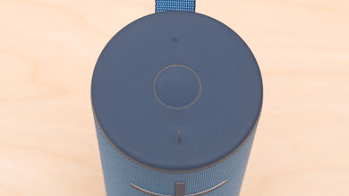 Ultimate Ears MEGABOOM 3 Controls Photo