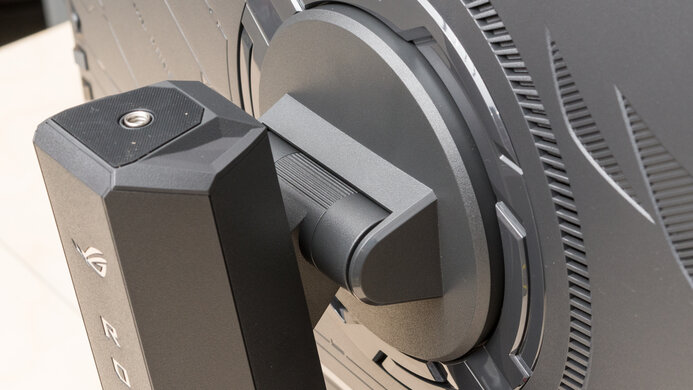 ASUS ROG Strix XG27ACS Ergonomics Picture