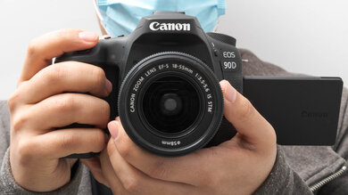 Canon EOS 90D Hand Grip Picture
