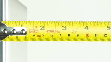 LG UF9500 Thickness Picture