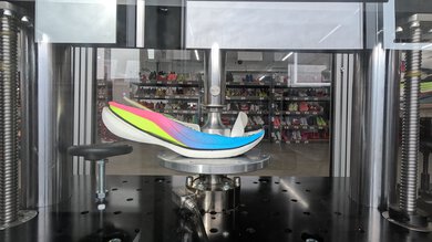 Under Armour Velociti Elite 3 Forefoot Cushioning Picture