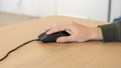Razer Viper Fingertip Grip Picture