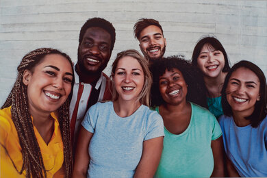 HP ENVY 6455e Friends Picture