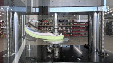 ASICS GLIDERIDE MAX Heel Cushioning Picture