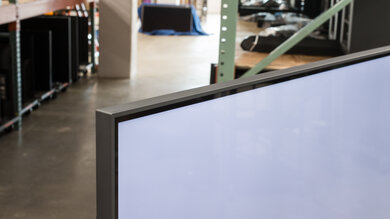 LG UQ8000 Borders Picture