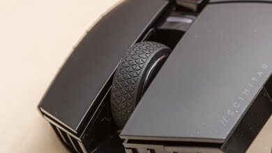 Corsair SCIMITAR ELITE WIRELESS Mouse wheel picture