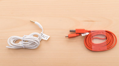 JBL Live 400BT Wireless Cable Picture