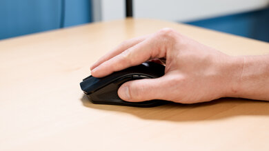 HP OMEN Vector Wireless Fingertip Grip Picture