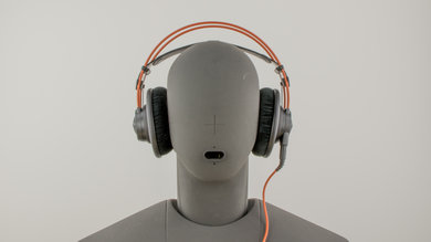 AKG K712 PRO Front Picture