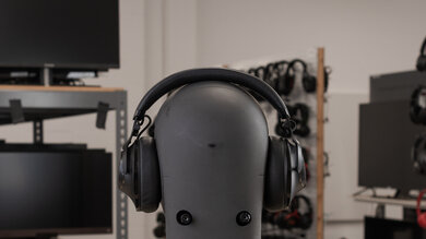 JBL CLUB 950NC Wireless Stability Picture
