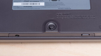 LG 27G850A-B Controls Picture