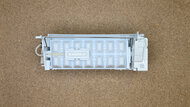 LG LRFS28XBS Ice Maker Lower Photo