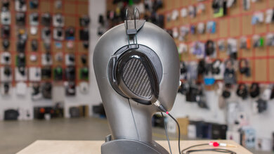 Dan Clark Audio AEON 2 Noire Side Picture