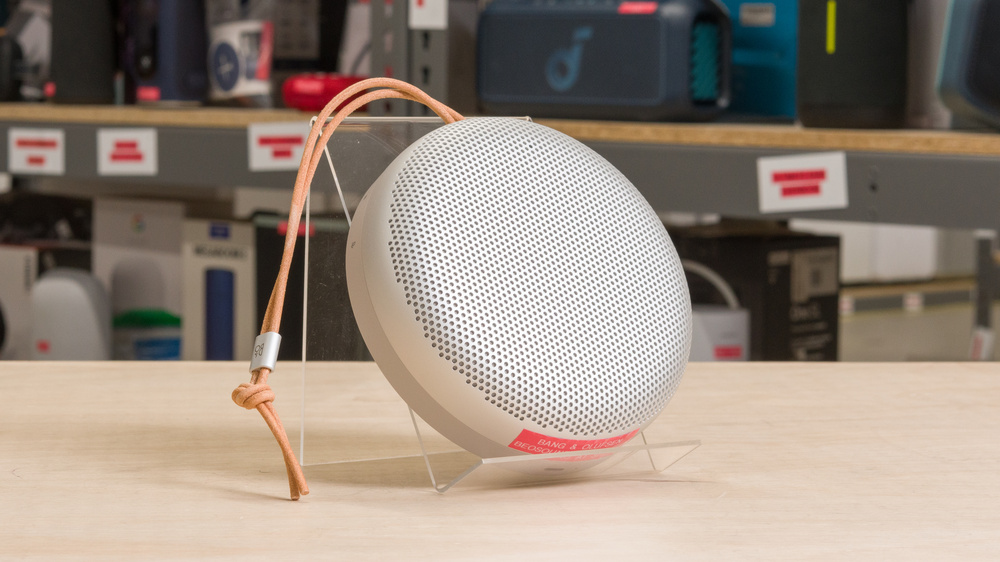 Bang & Olufsen Beosound A1 3rd Gen Picture