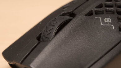 SteelSeries Aerox 3 Wireless Mouse wheel picture