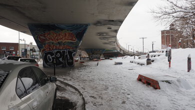 OM SYSTEM OM-5 Sample Gallery - Skate Park 