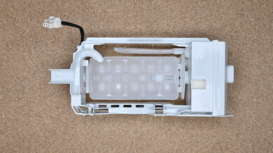 Frigidaire FFTR1425VW Ice Maker Upper Photo