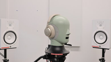 JBL Live 780NC Picture