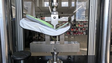 New Balance FuelCell Propel v5 Forefoot Bending Resistance Picture