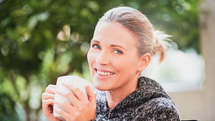 Gigabyte M32U Average Room