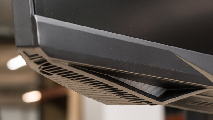 Samsung Odyssey G65B S32BG65 Build Quality Picture