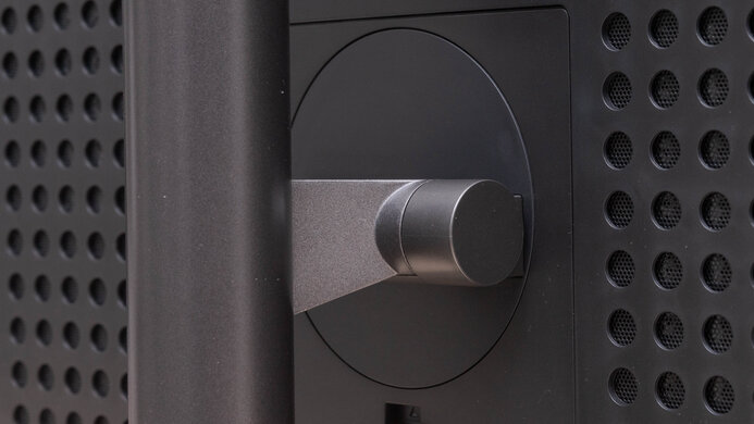 Lenovo Legion Y27q-20 Ergonomics Picture