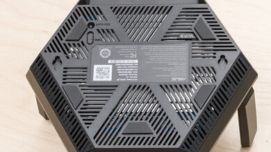 ASUS RT-AXE7800 Mount Photo