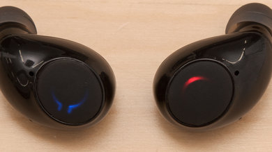 Ylife True Wireless Earbuds Controls Picture