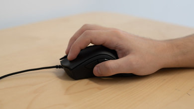 Razer DeathAdder Elite Claw Grip Picture