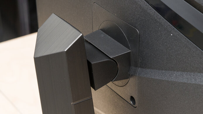 MSI G274QPF-QD Ergonomics Picture