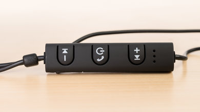 MEE audio M9B Wireless Controls Picture